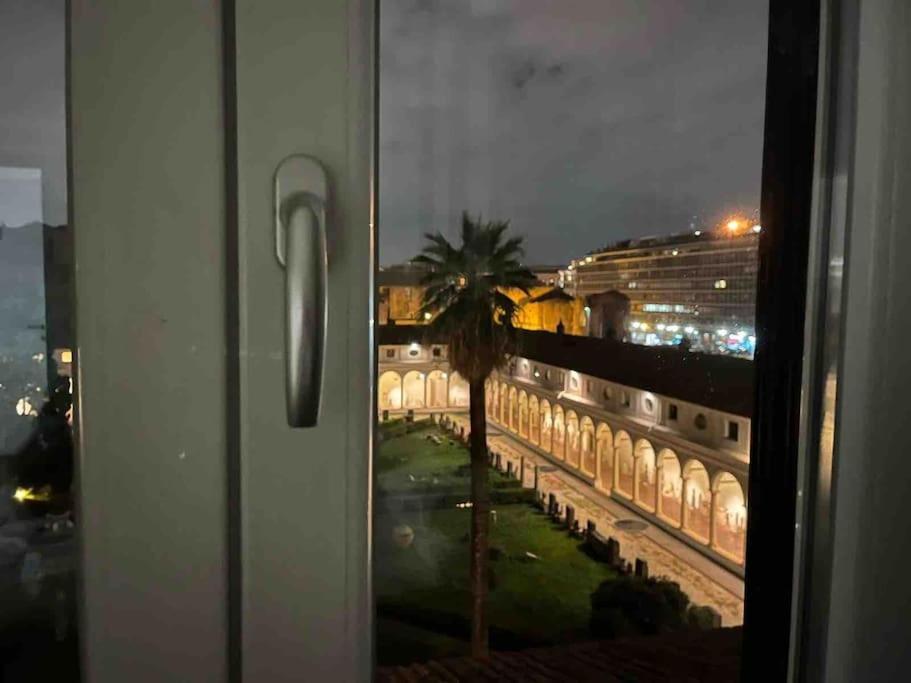 Camera X2 Con Magnifica Vista Sul Chiostro Di Michelangelo E Le Terme Di Diocleziano 로마 외부 사진